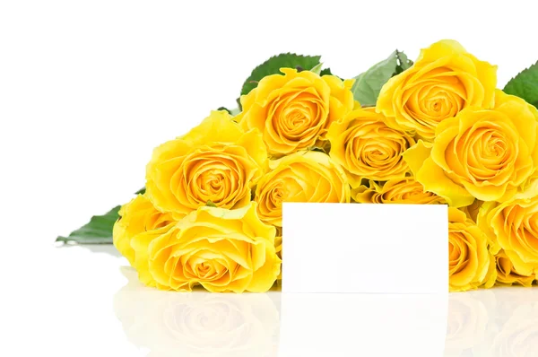 Yellow roses with greeting card — Stock Photo, Image