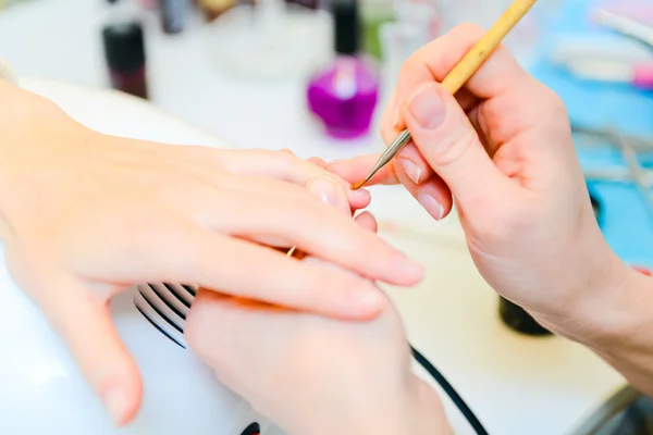 Manicure in proces — Stockfoto