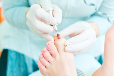 süreç içinde pedikür