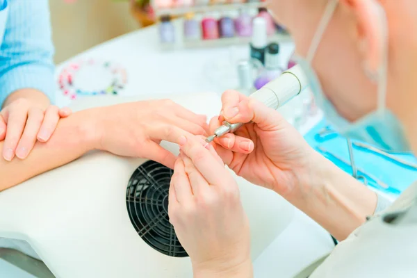 Manicura en proceso —  Fotos de Stock