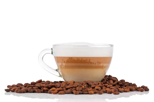 Cup of coffee latte with coffee beans — Stock Photo, Image