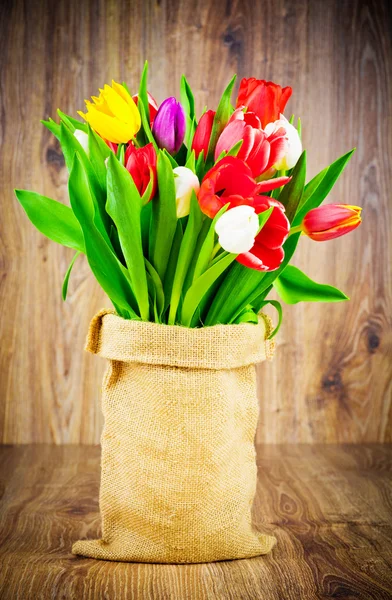 Tulipany w worku — Zdjęcie stockowe