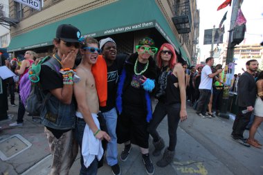 pediatrische arts behandeling een huilende baby