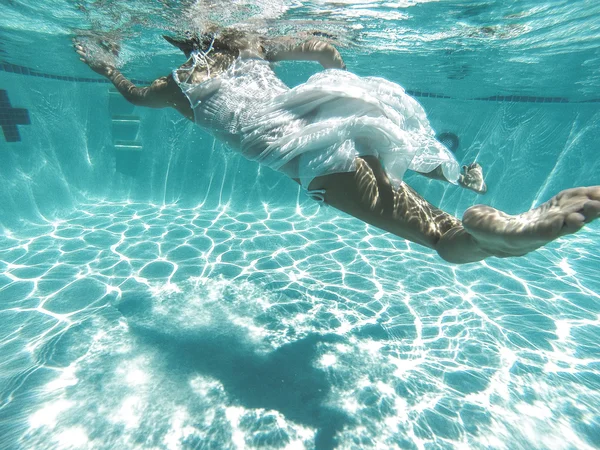 Ragazza subacquea — Foto Stock