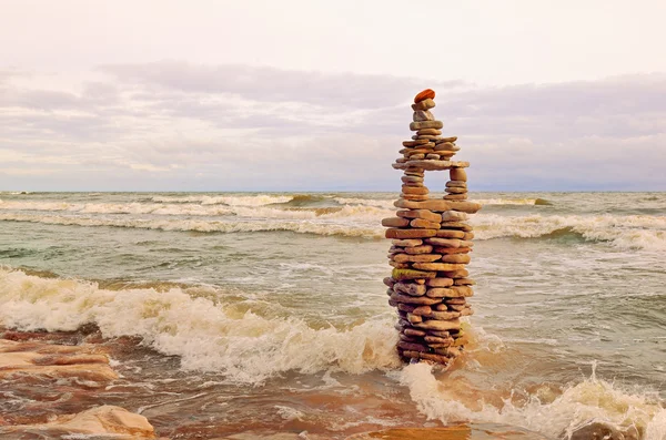 Deniz ve taşlar — Stok fotoğraf