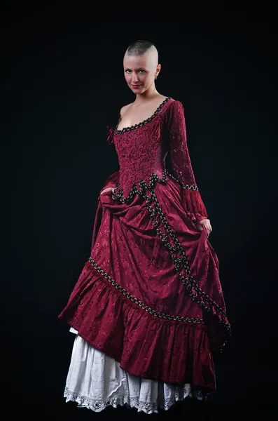 Ortaçağ hanımefendi