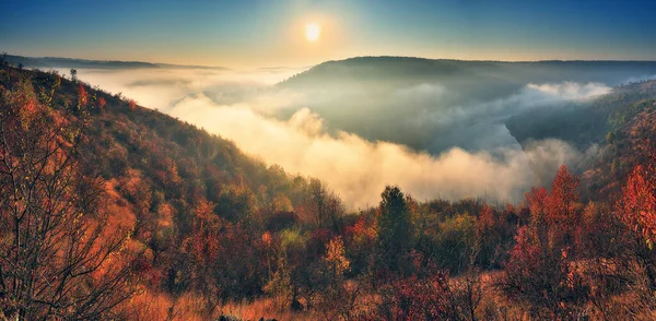 Fog Canyon Autumn Morning Dniester River Valley Nature Ukraine — стоковое фото