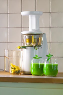 slowjuicer