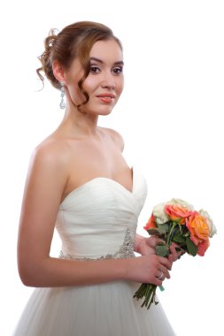 Bir buket gülle güzel bir gelin