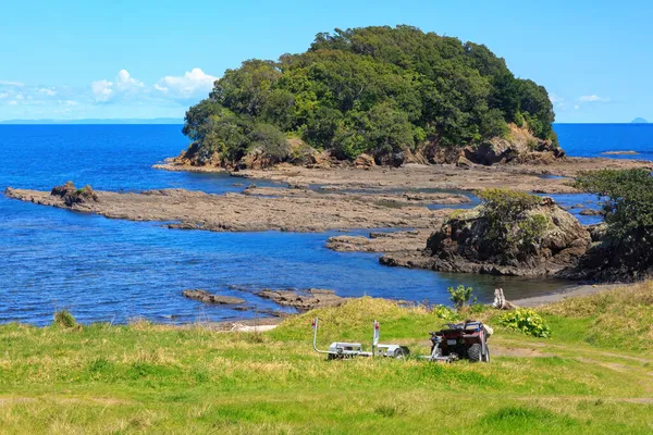 Isla Motonui Una Pequeña Isla Boscosa Costa Little Awanui Lugar — Foto de Stock