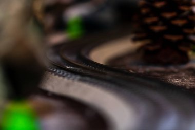 Dekorasyon ve bokeh ligths arkaplanlı Noel konsepti