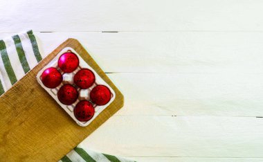 İtalyan makarna malzemeleri. Pişirmek için domates ve baharat.