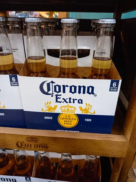 Бутылки Пива Corona Extra Beer Одно Самых Продаваемых Мире Иллюстративная — стоковое фото