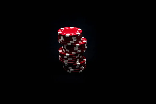 Hromada Poker Žetony Černém Pozadí — Stock fotografie