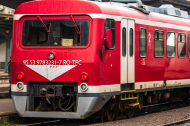 Bükreş, Romanya 'daki Bükreş (Gara de Nord Bükreş) tren istasyonunda ya da hareket halindeki tren platformunda 2022