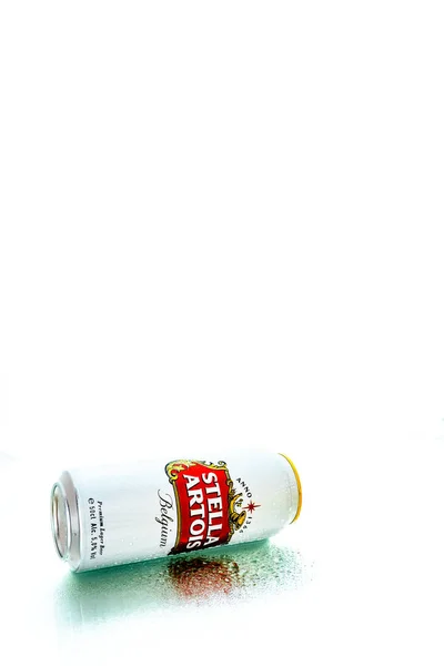 Canette Bière Stella Artois Bucarest Roumanie 2021 — Photo