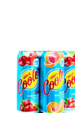 Bükreş, Romanya 'da Ursus Cooler bira kutusu, 2021