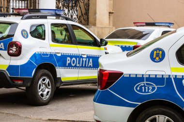 Romanya 'nın Bükreş kentinde Rumen polis arabaları (Politia Rutiera) 2022