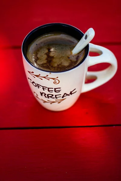 Kopje Verse Koffie Houten Ondergrond — Stockfoto