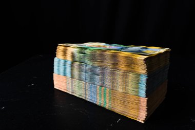 Bir yığın LEI Romanya parası. RON Leu Para Avrupa Para Birimi