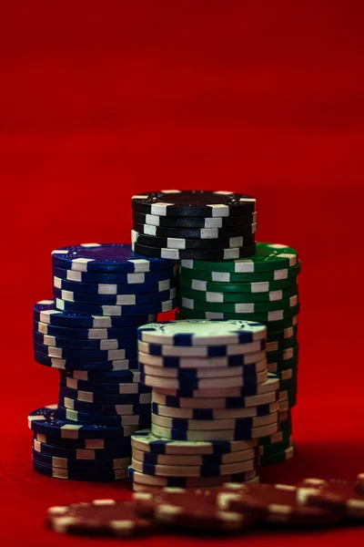 Mix Van Poker Chips Rode Achtergrond — Stockfoto