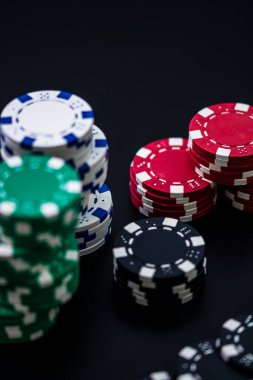 Kartlı poker çipleri yığını ayrıntıları