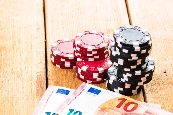 Poker Casino Chips Dinero Cerca Concepto Casino Riesgo Azar Buena —  Fotos de Stock