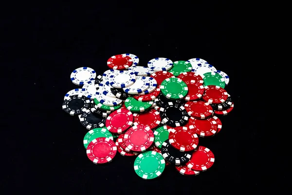 Mistura Fichas Poker Fundo Preto — Fotografia de Stock