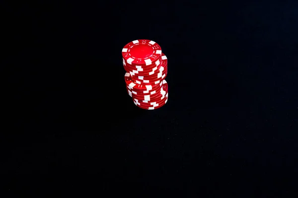 Stiva Jetoane Poker Fundal Negru — Fotografie, imagine de stoc