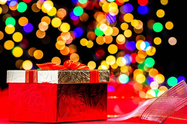 クリスマスの装飾 クリスマスと新年の休日の背景 クリスマスの装飾やぼやけた光と冬の季節 — ストック写真