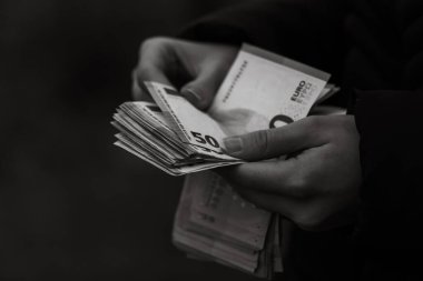 para euro sikke ve banknot