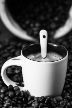 Sade kahve fincanı. Kahvaltı kahve konsepti.