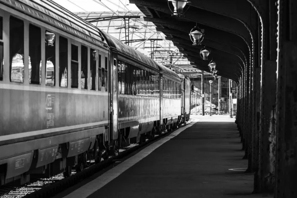 Comboio Bucareste Estação Ferroviária Norte Gara Nord Bucareste Roménia 2022 — Fotografia de Stock