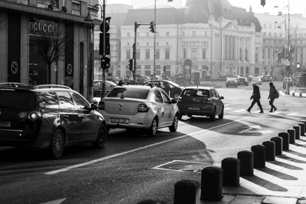 Автомобильное Движение Загрязнение Пробка Центре Города Бухарест Румыния 2022 Год — стоковое фото