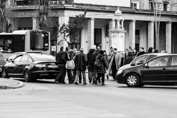 Araba Trafiği Kirlilik Trafik Sıkışıklığı Şehir Merkezi Bükreş Romanya 2022 — Stok fotoğraf