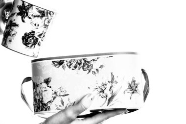 Noel süsleri ve bulanık ışıklar.