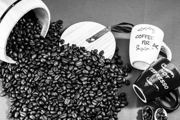 Черная Чашка Кофе Кофейные Зёрна Концепция Кофе — стоковое фото