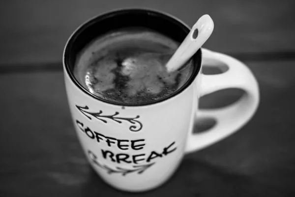 Μαύρο Φλιτζάνι Καφέ Κόκκους Καφέ Πρωινός Καφές Έννοια — Φωτογραφία Αρχείου