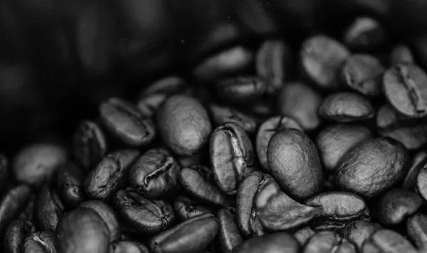 Czarny Kubek Kawy Ziarna Kawy Koncepcja Kawy Śniadanie — Zdjęcie stockowe