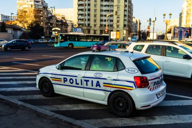 Romanya polisi (Politia Rutiera) Romanya 'nın Bükreş kentinde devriye geziyor, 2021