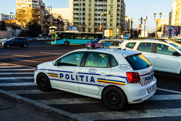 Румынская Полиция Politia Rutiera Патрулирует Автомобиль Центре Бухареста Румыния 2021 — стоковое фото