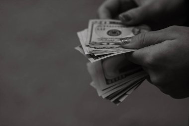 Amerikan doları para ve para fotoğrafı. Amerikan para birimi değişimi