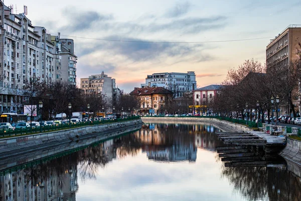 Autó Forgalom Szennyezés Forgalmi Dugó Reggel Este Fővárosban Bukarest Románia — Stock Fotó