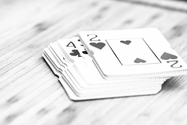 扑克筹码 钱和赌博 — 图库照片