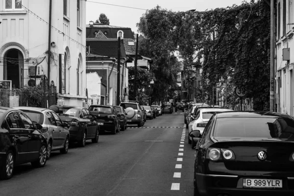 2022年罗马尼亚布加勒斯特市中心的汽车交通 交通堵塞 — 图库照片