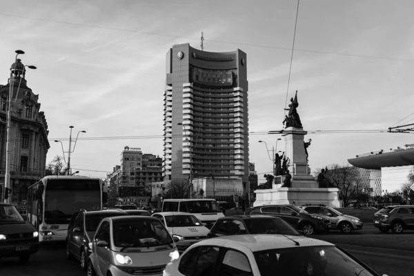 Tráfico Coches Contaminación Atasco Ciudad Centro Bucarest Rumania 2022 — Foto de Stock