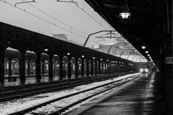 Comboio Bucareste Estação Ferroviária Norte Gara Nord Bucareste Roménia 2022 — Fotografia de Stock