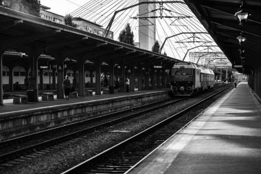 Bükreş Kuzey Tren İstasyonu (Gara de Nord Bükreş) Romanya, 2022