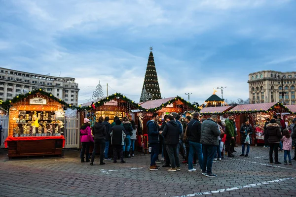 People Bucharest Christmas Market Downtown Bucharest Romania 2022 — Stok fotoğraf