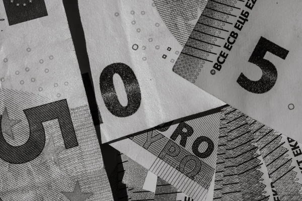 Zbliżenie Banknotów Euro Tło Wyodrębnionych Pieniędzy Euro — Zdjęcie stockowe